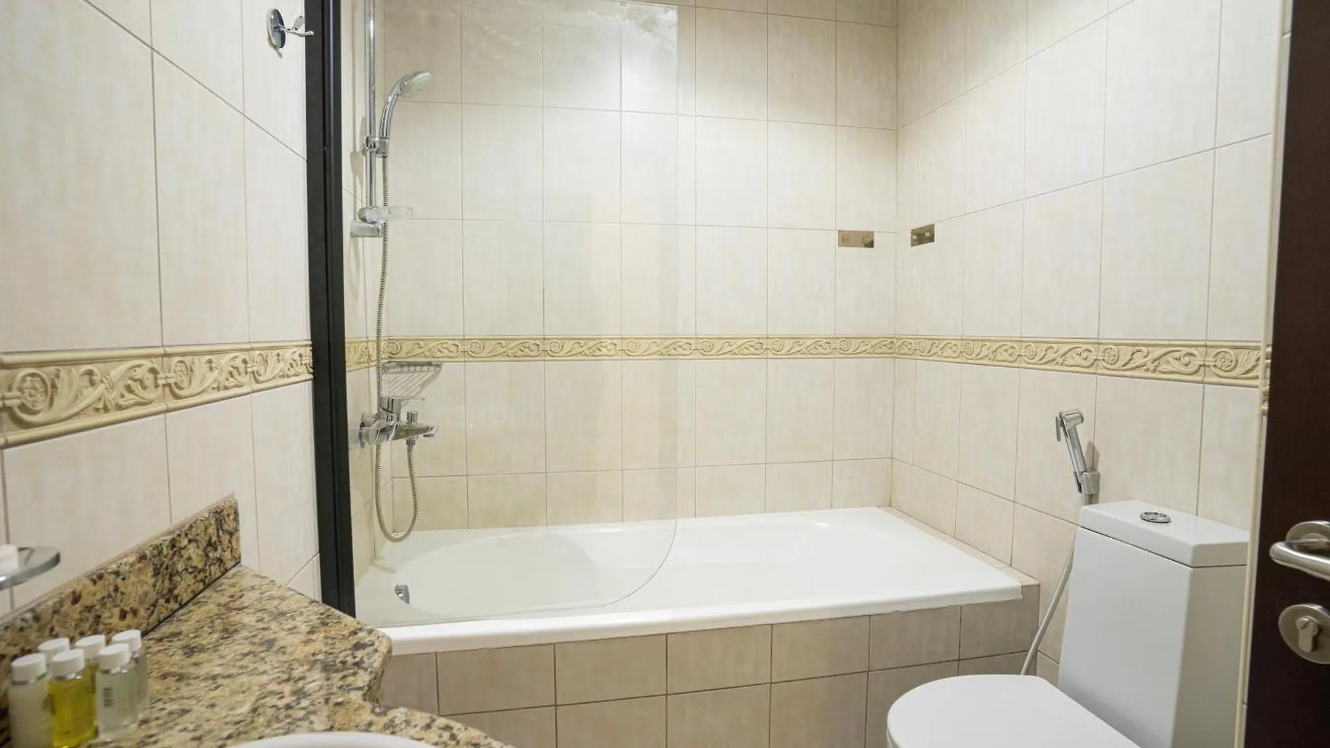 49- Panoramic Dubai Views From This Luxe 2Br Princess Tower Apartment- Free Parking - Walk To Tram United Arab Emirates